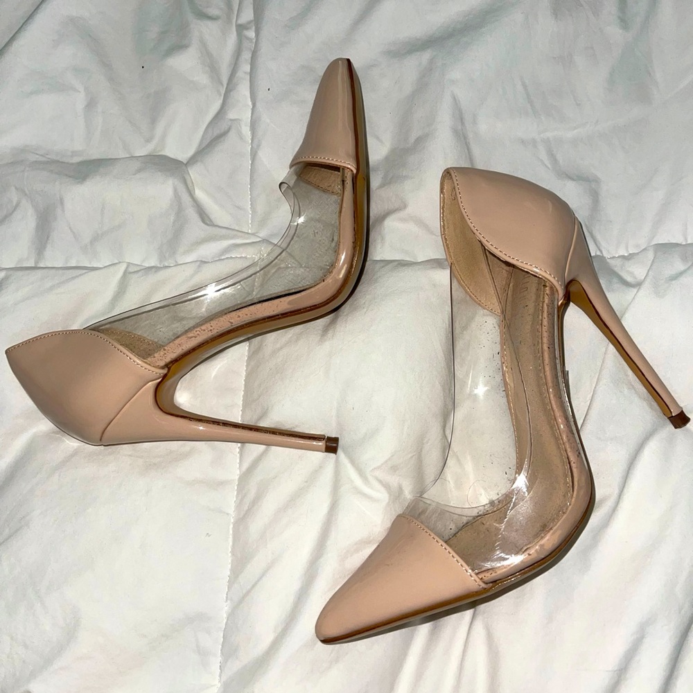 Clear nude pump